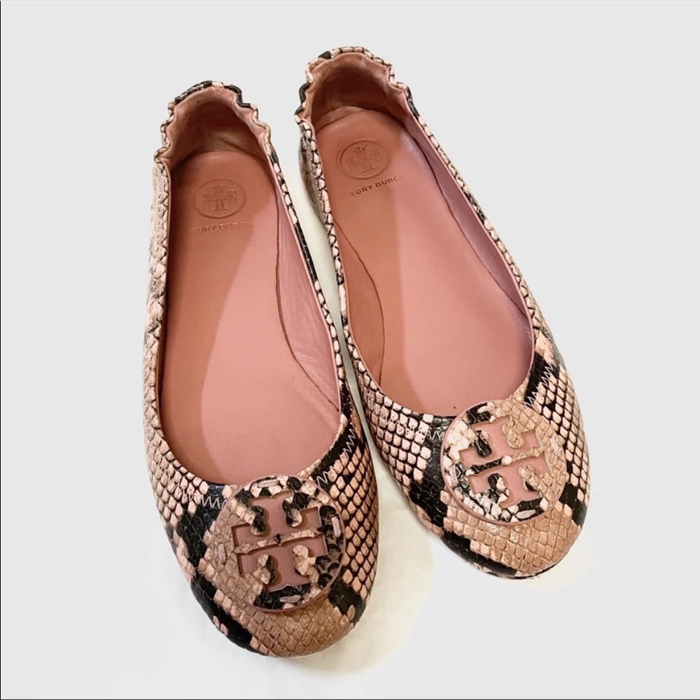 TORY BURCH Snakeskin Millie Travel Logo Flats Sz 7